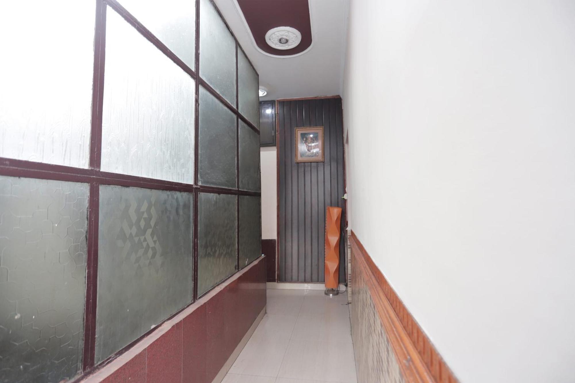 Narayani Guest House By Grb Kankhal Экстерьер фото